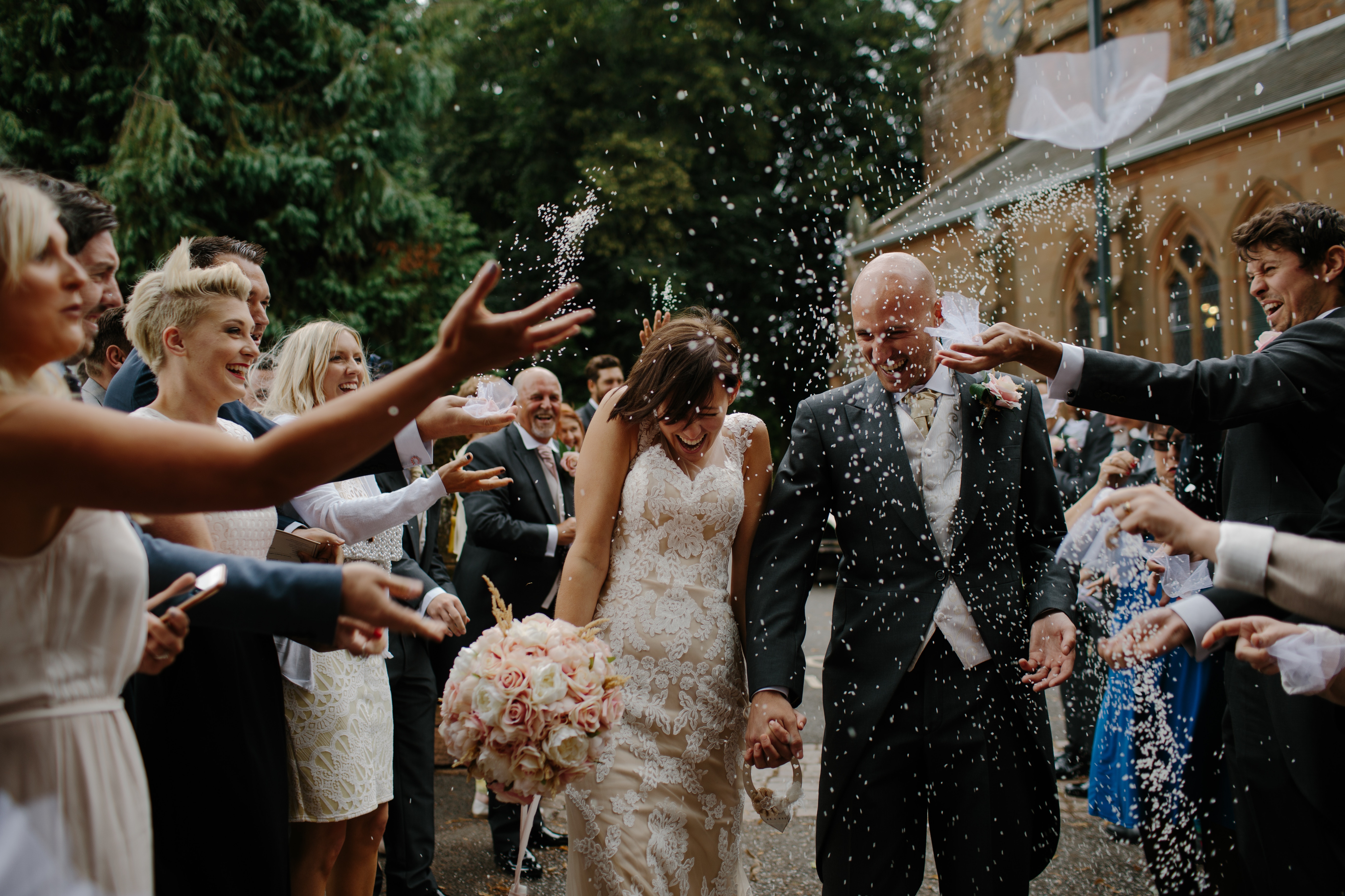 Here Comes The Savings 6 Ways To Stretch That Wedding Budget Here Comes The Savings 6 Ways To Stretch That Wedding Budget Vantage West Credit Union